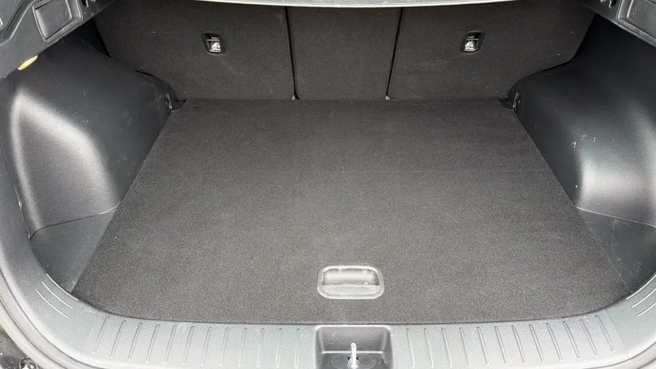 KIA Sportage Sportage 1.6 T-GDI HEV Business Line 2WD aut