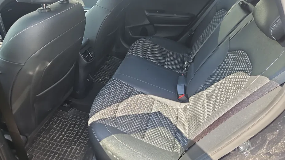 KIA Cee'd Ceed 1.5 T-GDI Tribute DCT