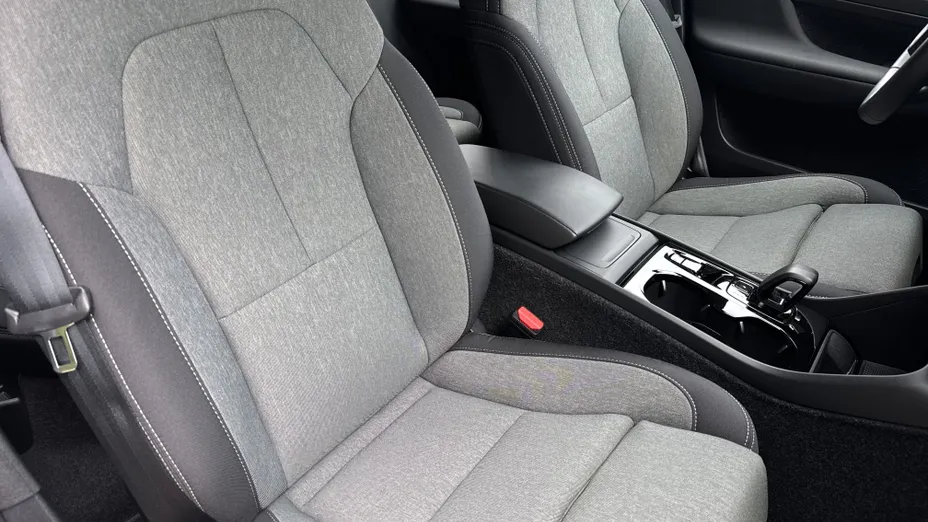 VOLVO XC40 XC40 B4 Plus Dark aut