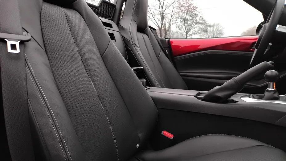 MAZDA MX-5 MX-5 2.0 Exclusive-Line i-ELOOP