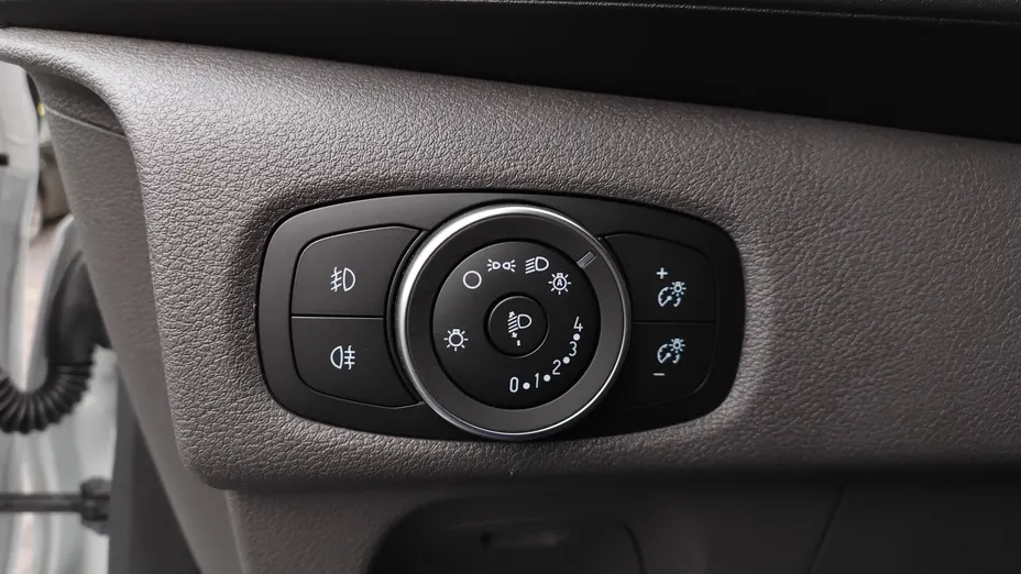 FORD Transit Custom Transit Custom 340 L2H1 Trend