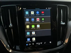 VOLVO V60 V60 B4 D Plus Dark aut