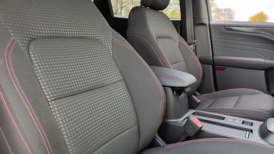 FORD Kuga Kuga 1.5 EcoBoost FWD ST-Line