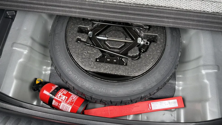 KIA XCeed XCeed 1.6 T-GDI Business Line DCT
