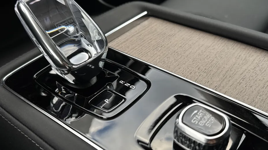 VOLVO XC90 XC90 B5 B AWD Plus Bright 7os aut