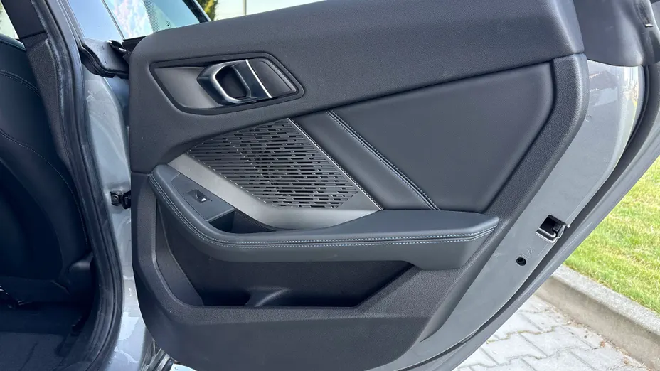 BMW Seria 2 220 mHEV