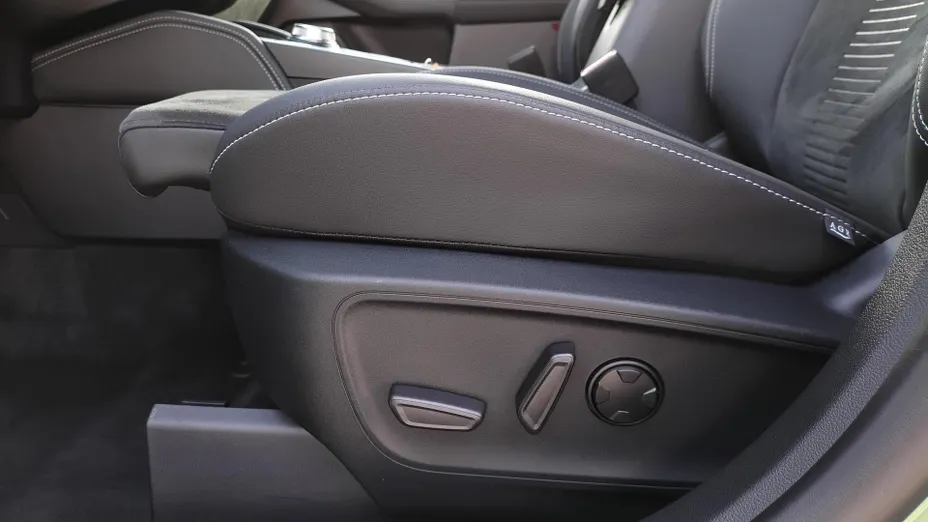 FORD Kuga Kuga 2.5P PHEV FWD Active X eCVT