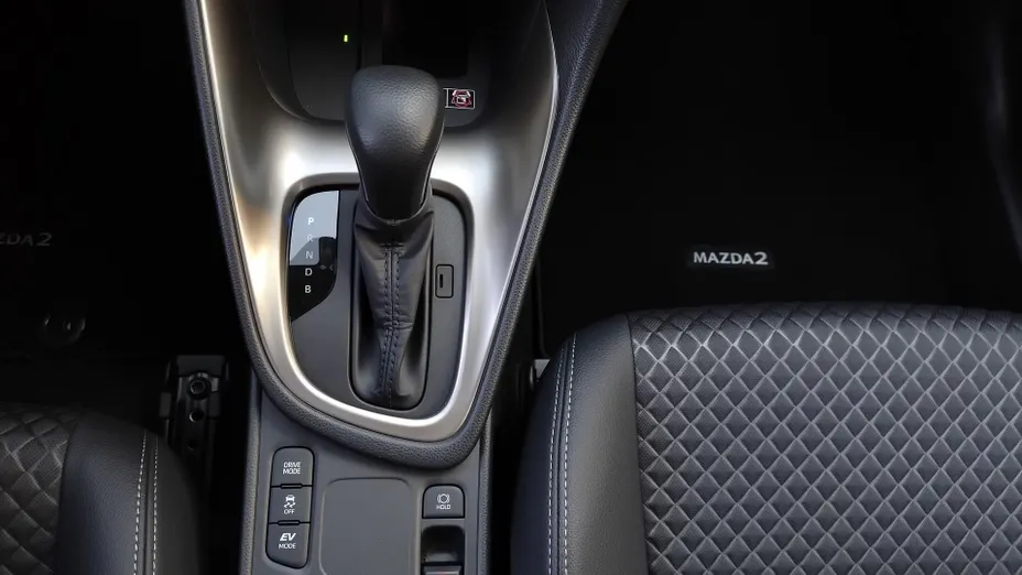 MAZDA 2 2 1.5 Hybrid Homura CVT