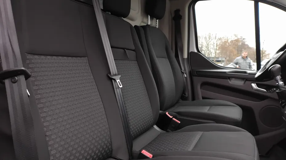 FORD Transit Custom Transit Custom 320 L2H1 Trend