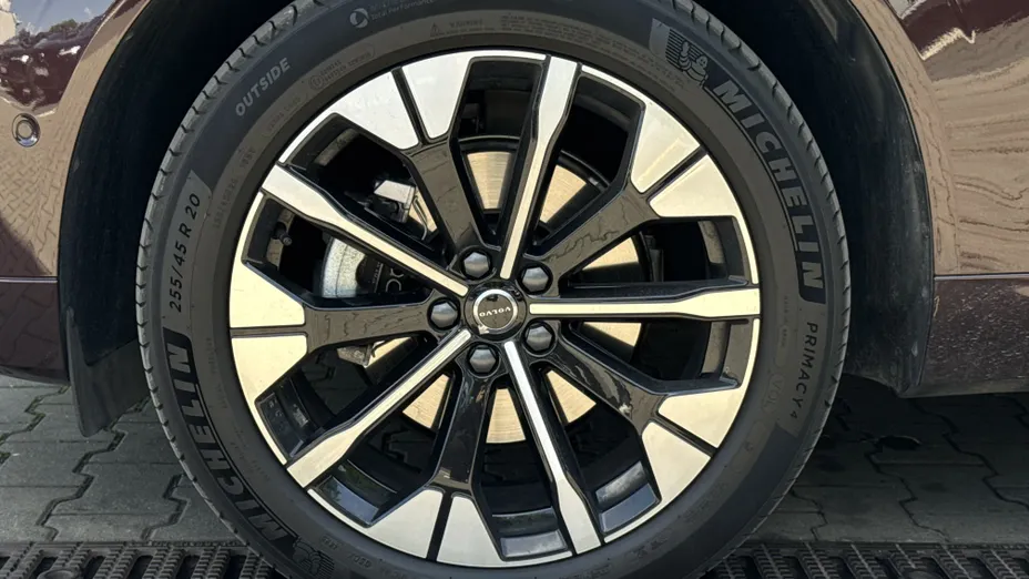 VOLVO XC60 XC60 B5 B AWD Ultra Dark aut