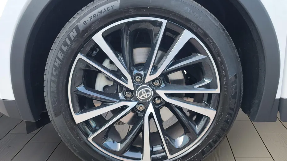 TOYOTA C-HR C-HR 2.0 PHEV Dynamic Force Executive