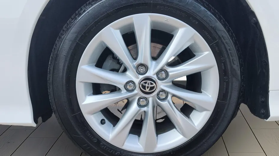 TOYOTA Corolla Corolla 1.5 Comfort
