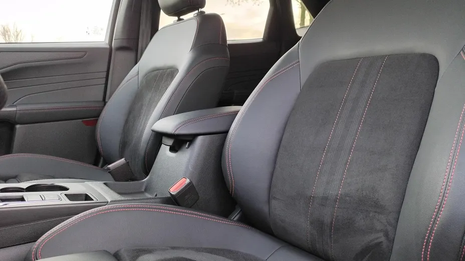 FORD Kuga Kuga 2.5 FHEV AWD ST-Line X