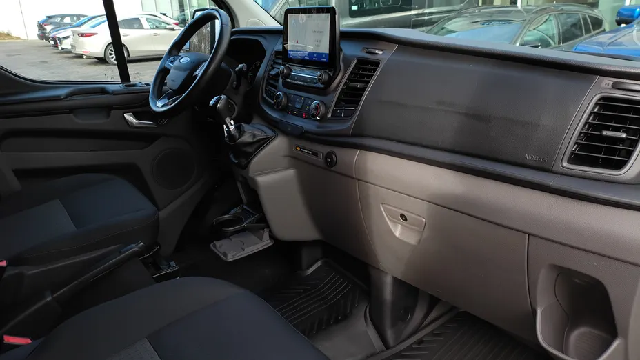 FORD Transit Custom Transit Custom Kombi 320 L2H1 Trend