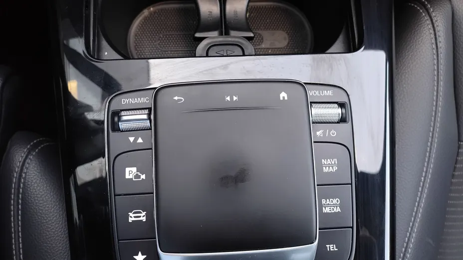 MERCEDES-BENZ CLA CLA 200 7G-DCT