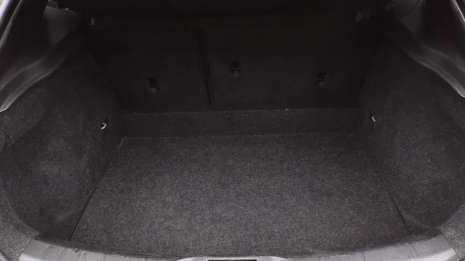 VOLVO V40 Cross Country V40 CC T3 Drive-E Summum aut