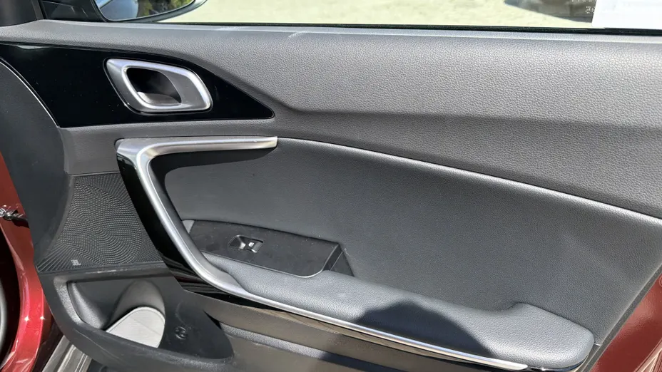 KIA XCeed XCeed 1.6 T-GDI Business Line DCT