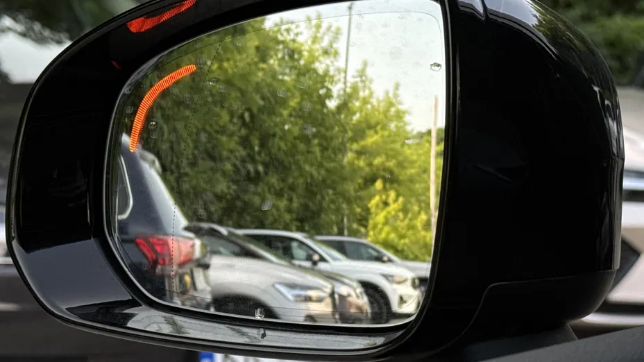 VOLVO XC60 XC60 B5 B AWD Plus Dark aut