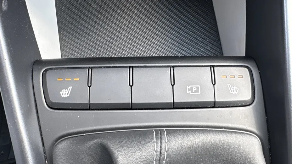 HYUNDAI i20 i20 1.2 Modern