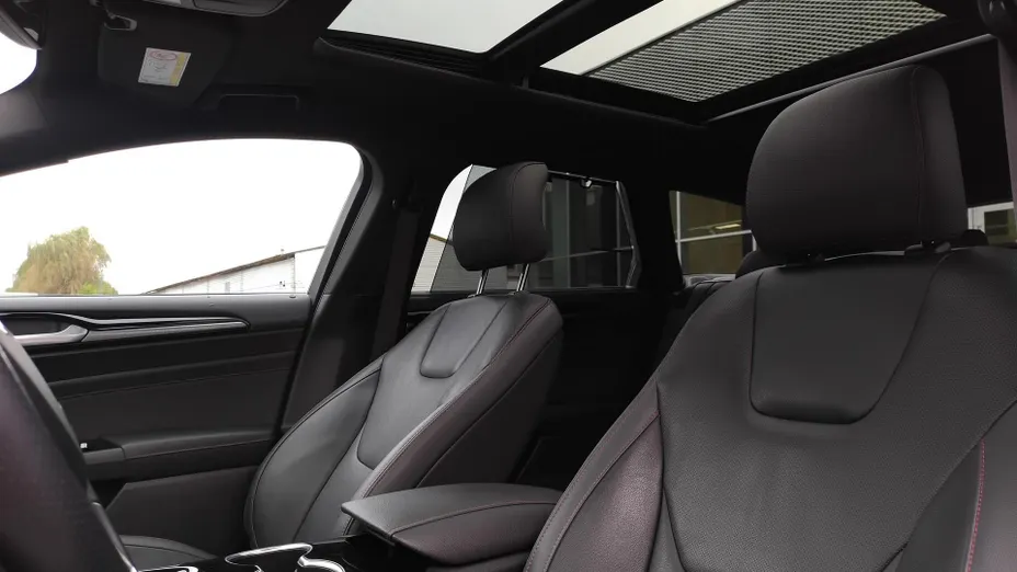 FORD Mondeo Mondeo 2.0 Hybrid ST-Line X