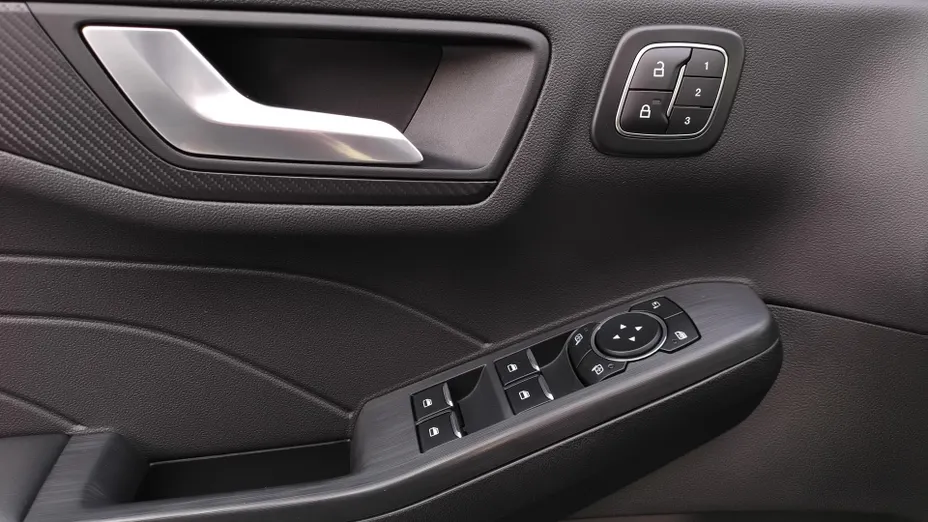 FORD Kuga Kuga 2.5 FHEV AWD ST-Line X