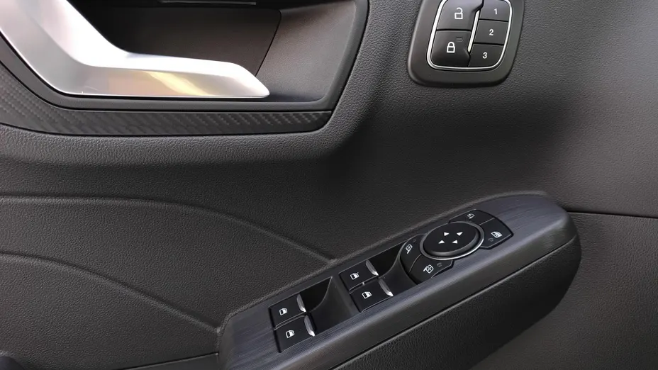 FORD Kuga Kuga 2.5P PHEV FWD ST-Line X