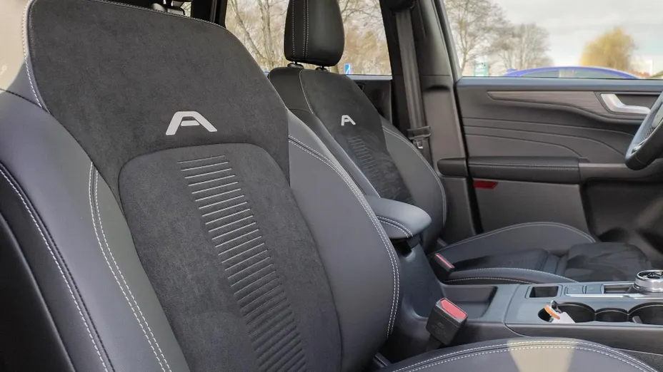 FORD Kuga Kuga 2.5P PHEV FWD Active X eCVT