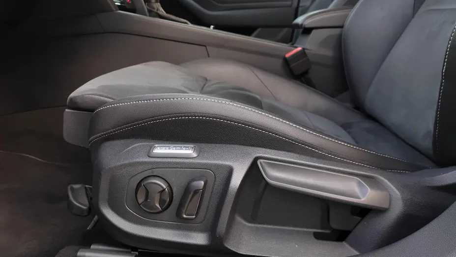 VOLKSWAGEN Arteon Arteon 2.0 TSI R-Line DSG