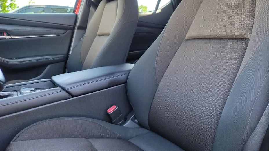 MAZDA 3 3 2.0 mHEV Kanjo aut