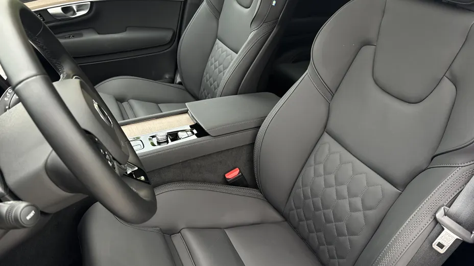 VOLVO XC90 XC90 B5 B AWD Plus Bright 7os aut