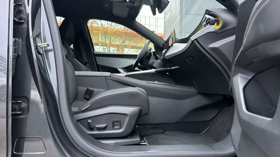 PEUGEOT 3008 3008 1.2 PureTech mHEV GT e-DCS6