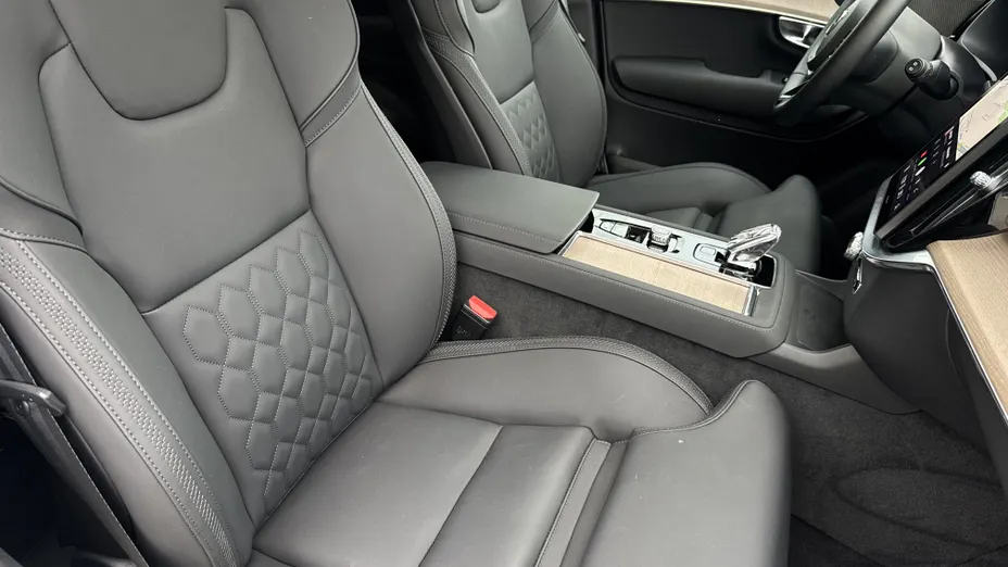 VOLVO XC90 XC90 B5 B AWD Plus Bright 7os aut