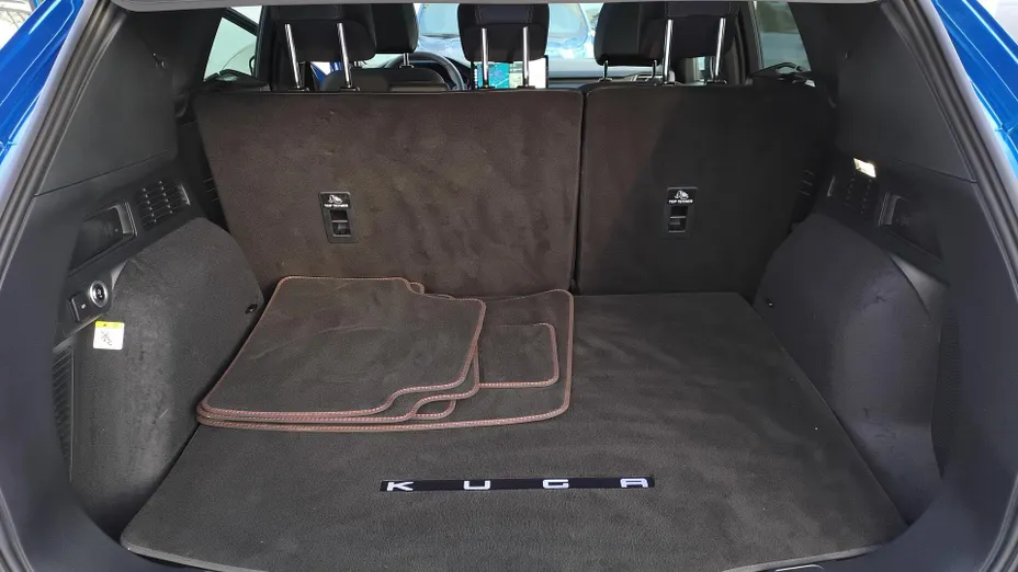 FORD Kuga Kuga 2.5P PHEV FWD ST-Line X