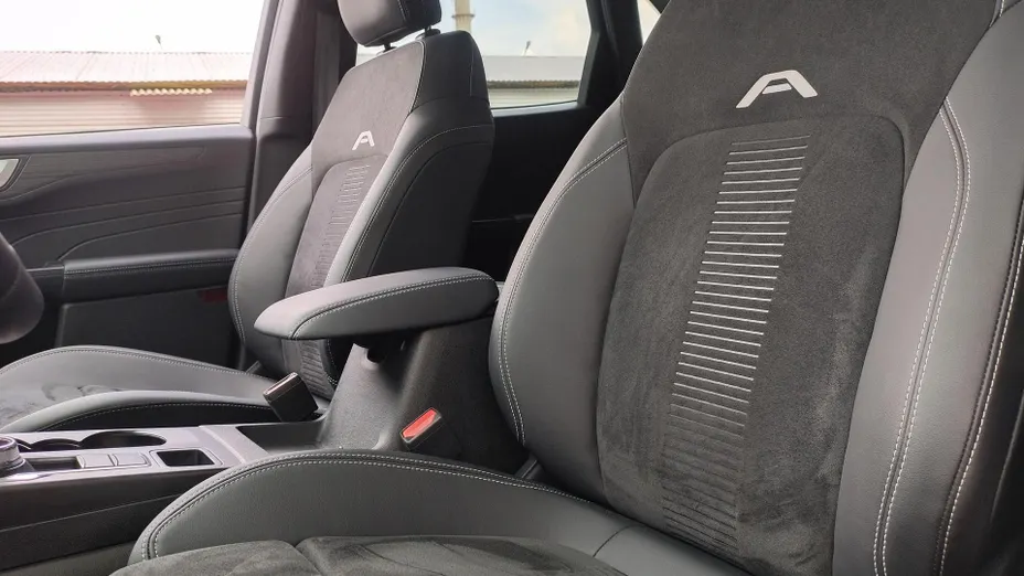 FORD Kuga Kuga 2.5P PHEV FWD Active X eCVT
