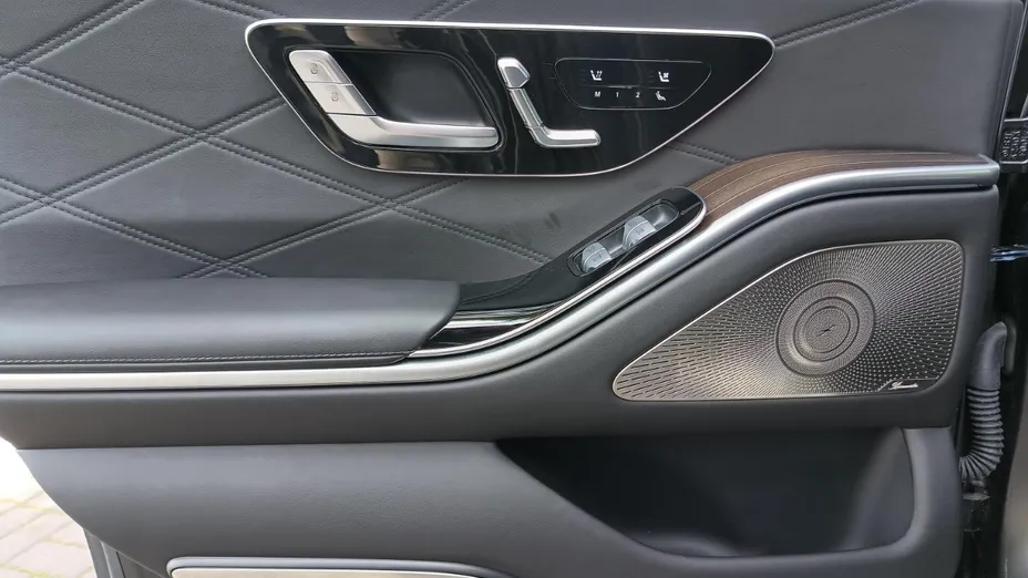 MERCEDES-BENZ S Klasa AMG S 63 E Performance PHEV L 4-Matic 9G-TRONIC