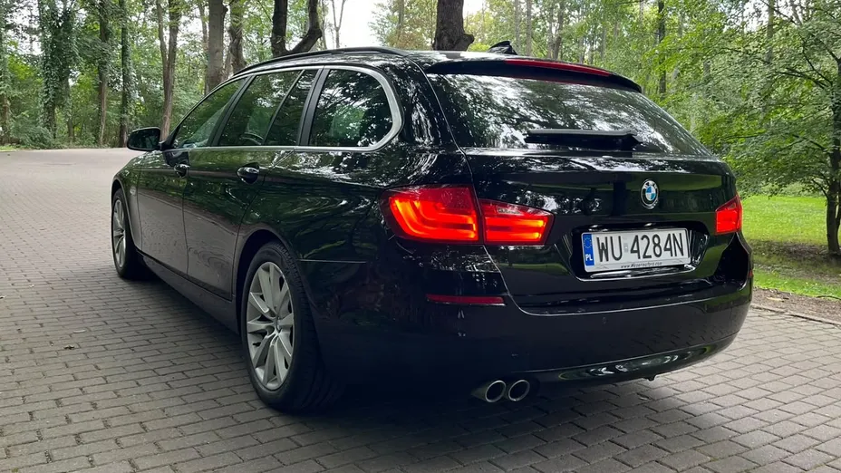 BMW Seria 5 525d aut