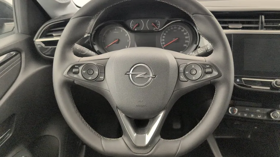 OPEL Corsa -