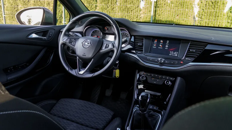 OPEL Astra Astra V 1.6 CDTI Dynamic