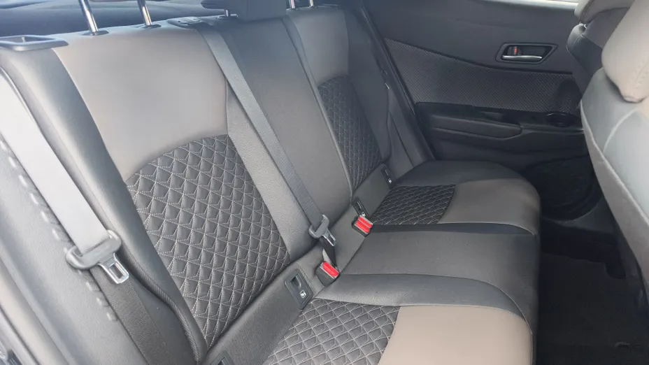 TOYOTA C-HR C-HR 1.8 Hybrid GPF Executive