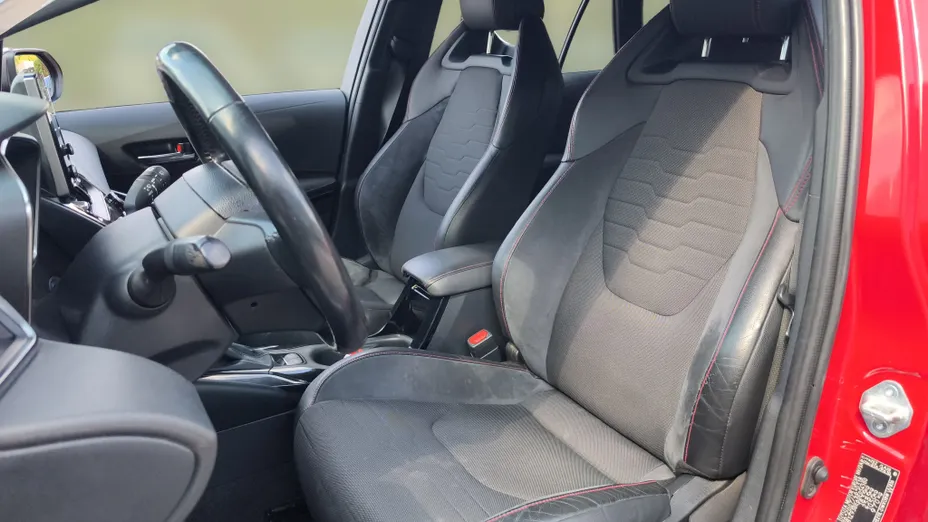 TOYOTA Corolla Corolla 1.8 Hybrid Selection