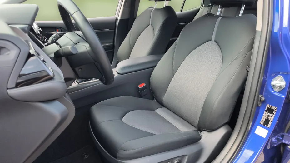 TOYOTA Camry Camry 2.5 Hybrid Dynamic Force Comfort e-CVT