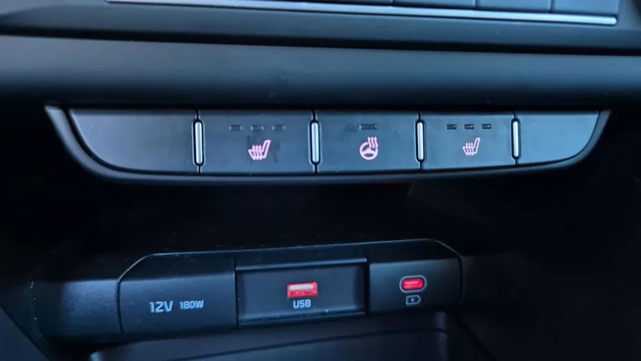 KIA Cee'd Ceed 1.5 T-GDI M