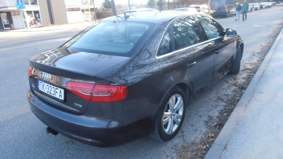 AUDI A4 A4 1.8 TFSI Multitronic