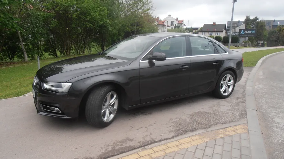 AUDI A4 A4 1.8 TFSI Multitronic
