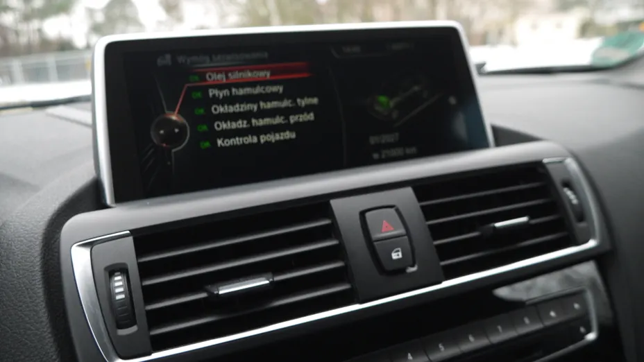 BMW Seria 1 120i GPF Sport Line aut