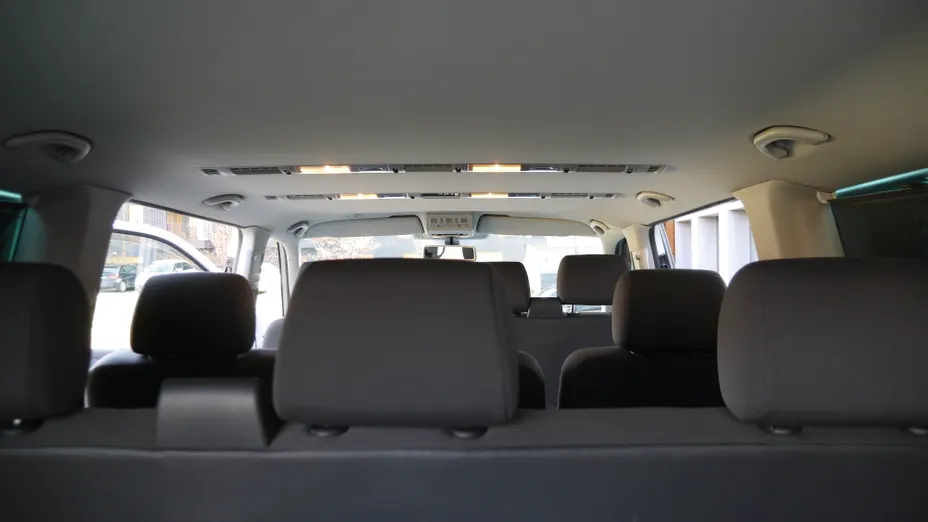 VOLKSWAGEN Caravelle -