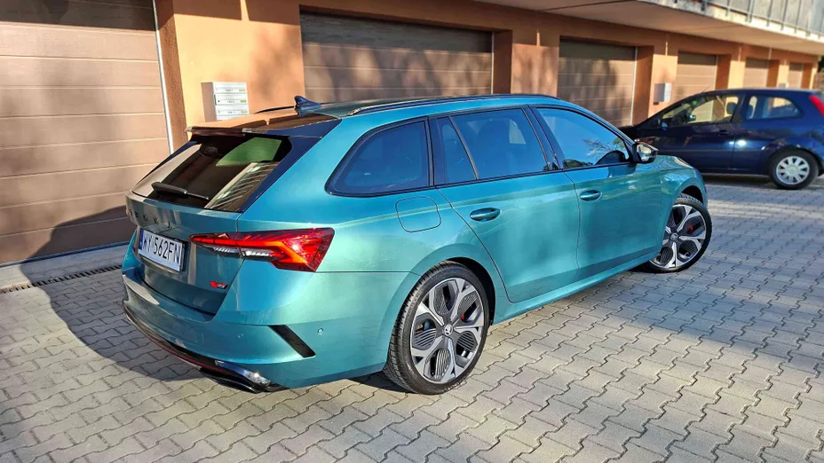 SKODA Octavia Octavia 2.0 TSI RS DSG