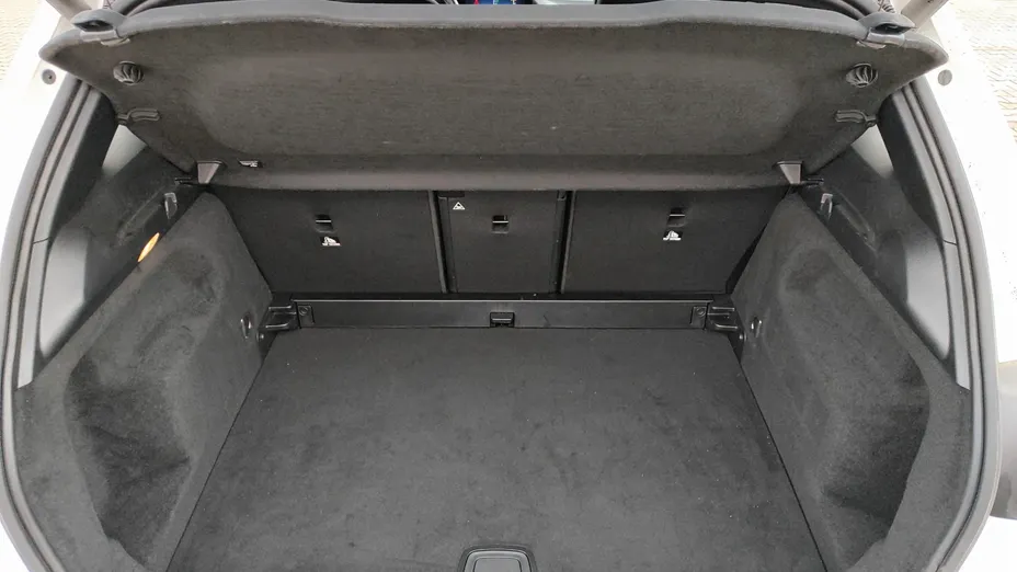 MERCEDES-BENZ B Klasa B 220 4-Matic mHEV AMG Line 8G-DCT