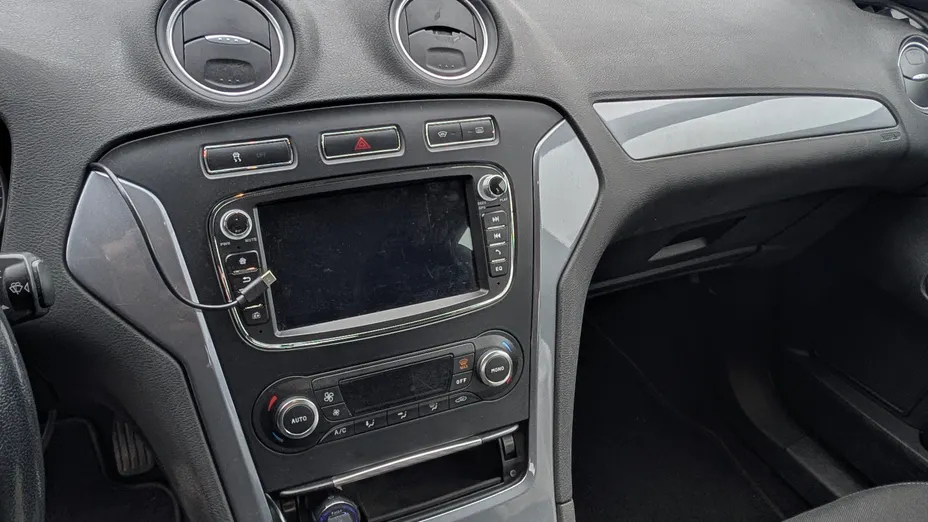 FORD Mondeo Mondeo 1.6 Gold X Plus