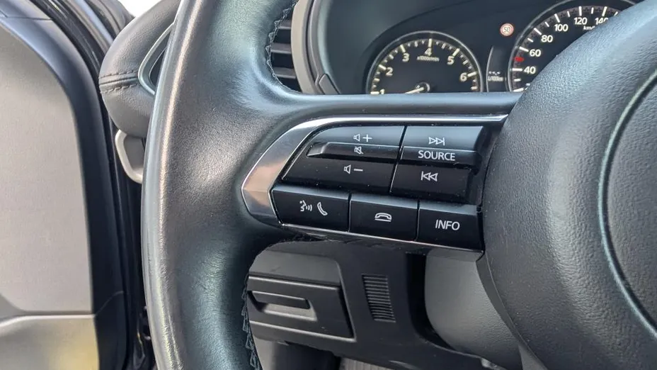 MAZDA 3 3 2.0 mHEV Prime Line